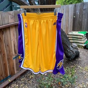 LA Lakers shorts